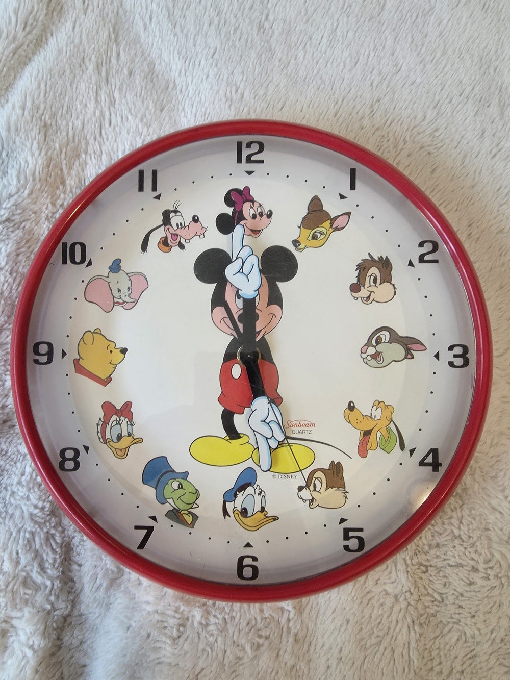 Vintage Mickey Mouse & Friends Character Quartz Wall Clock Sunbeam Working!